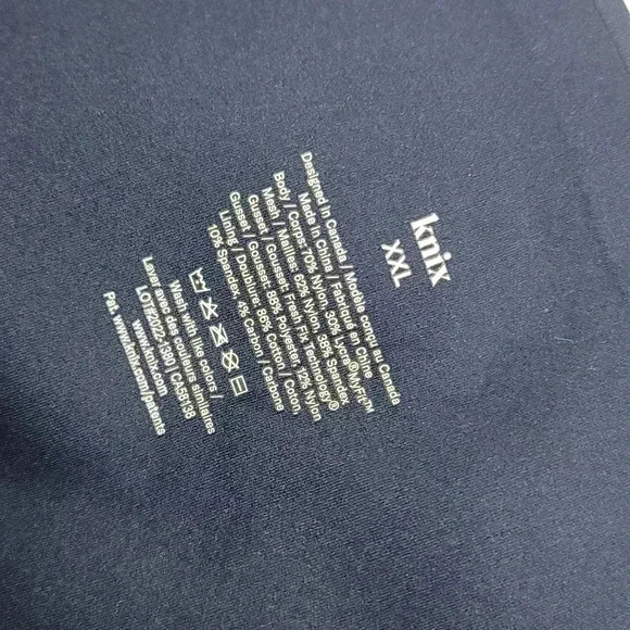 SET Stashable High Rise Legging. & Catalyst Front Zip Sports Bra - Picture 11 of 16